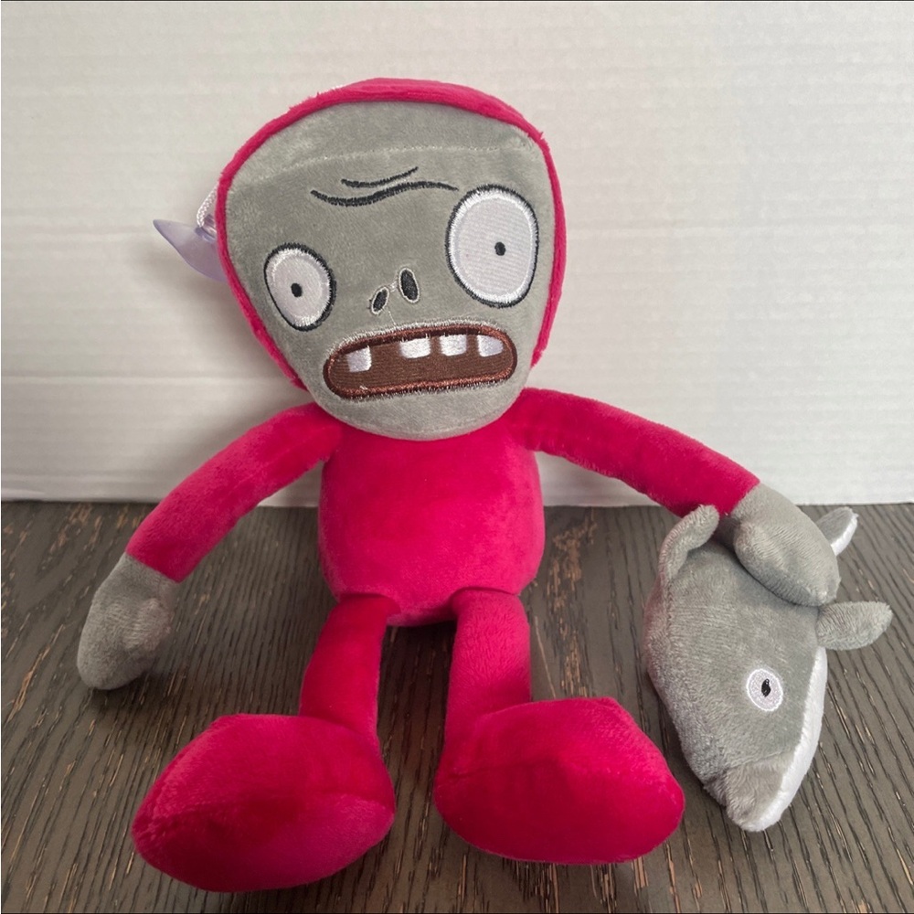 Plants vs Zombies Zombie Diving with Shark 11" Plush Toys